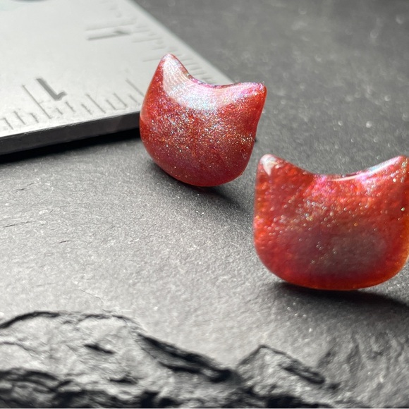 Stud Earrings Sparkly Glitter Cat Stud Hand Poured Resin 
Post Earrings - Picture 8 of 10